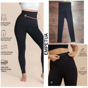 Empetua (M) Black High Waisted Shaping Leggings 🖤🖤